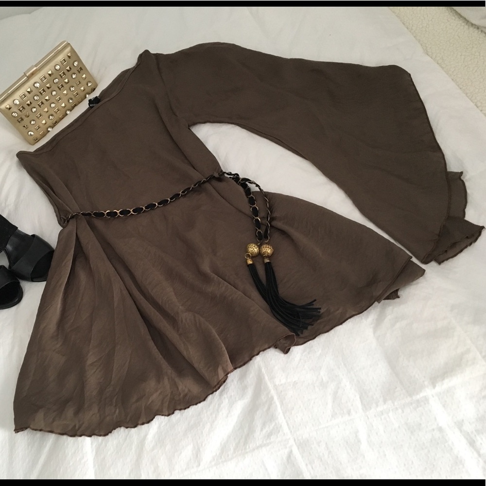 Windsor off shoulder flare tunic top